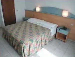 Hotell Trieste 2*